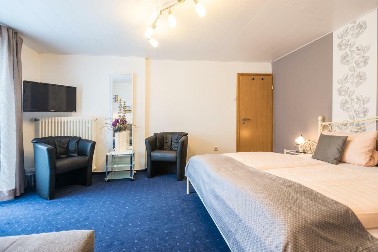 Moselromantik-Hotel Zum Loewen إيديغير إيلير المظهر الخارجي الصورة