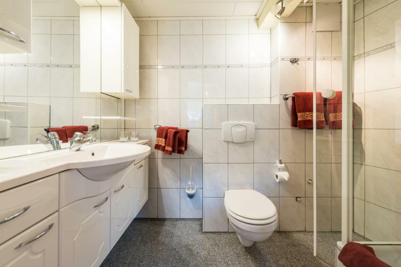 Moselromantik-Hotel Zum Loewen إيديغير إيلير المظهر الخارجي الصورة